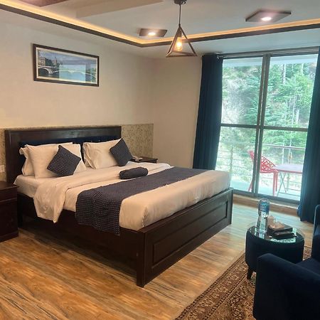 Hotel Birmingham Palace Kalam By Khan Familia Esterno foto