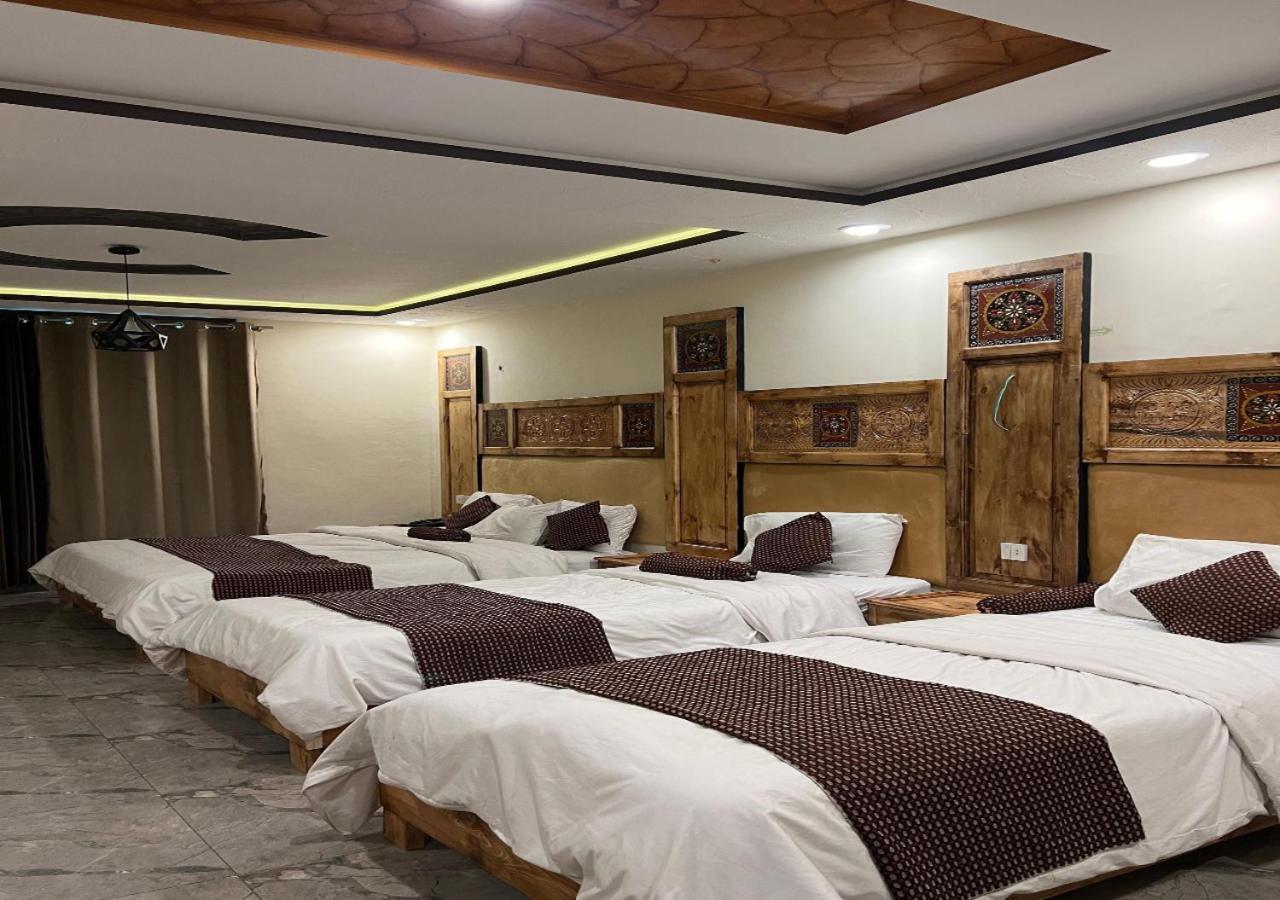 Hotel Birmingham Palace Kalam By Khan Familia Esterno foto