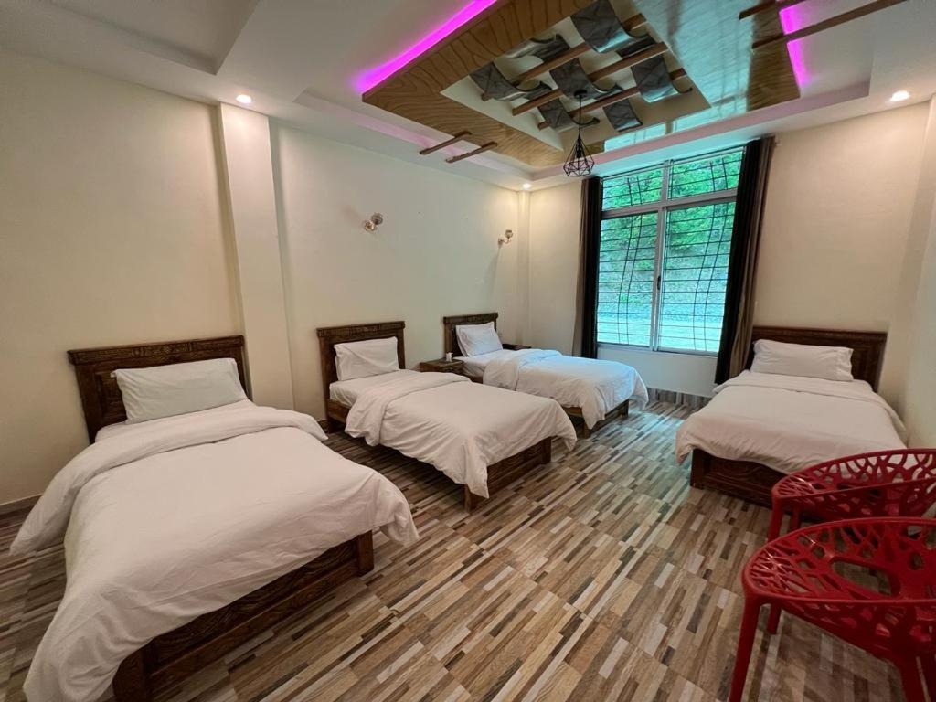 Hotel Birmingham Palace Kalam By Khan Familia Esterno foto
